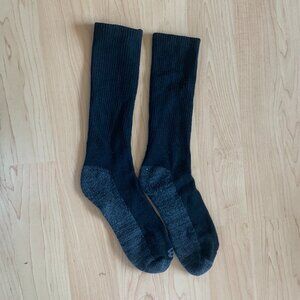 Men's Layer 8 Socks